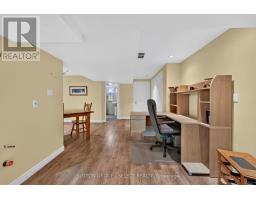 2 GARNET COURT - 32