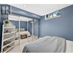2 GARNET COURT - 35