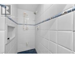 2 GARNET COURT - 37