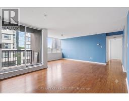 804 - 155 KENT STREET - 8