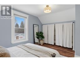 98 BRISCOE STREET E - 32