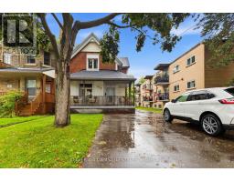 372 SIMCOE STREET - 1