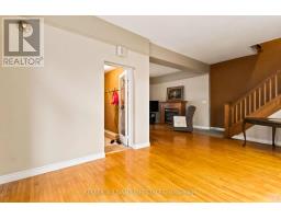 372 SIMCOE STREET - 20