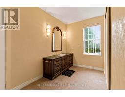 372 SIMCOE STREET - 31