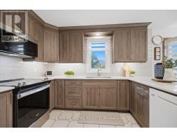 7046 DIANE CRESCENT - 13