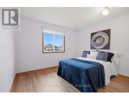 7046 DIANE CRESCENT - 29