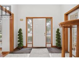 7046 DIANE CRESCENT - 6