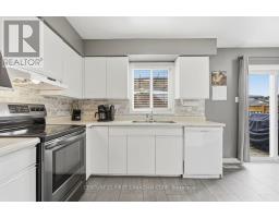 212 MARTINET AVENUE - 11