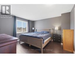 212 MARTINET AVENUE - 20