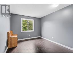 212 MARTINET AVENUE - 23