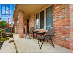 212 MARTINET AVENUE - 3