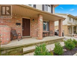212 MARTINET AVENUE - 5