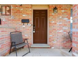 212 MARTINET AVENUE - 6