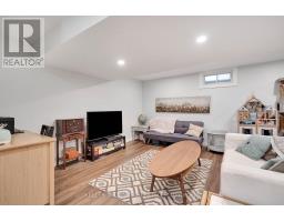 41 SCOTCHMERE CRESCENT - 27