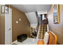 70 CHIDDINGTON GATE - 2