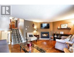 70 CHIDDINGTON GATE - 3