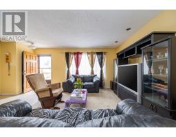 220 ADMIRAL DRIVE - 12