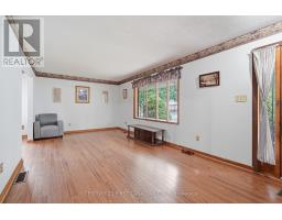 99 MURIEL CRESCENT - 10