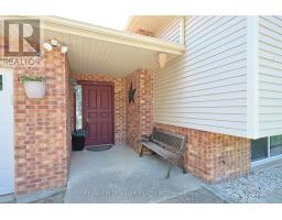 290 ANNA STREET - 10