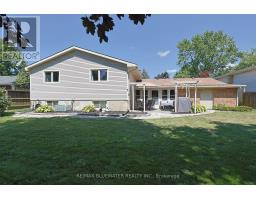 290 ANNA STREET - 3