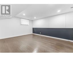 14 ALAYNE CRESCENT - 17