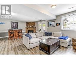 74 WINDING WAY CRESCENT - 12