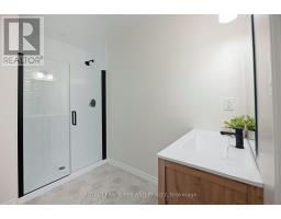 20 WOODHAVEN COURT - 34