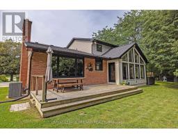 20 WOODHAVEN COURT - 42