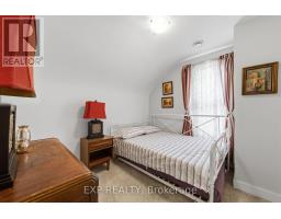 29 WINNIETT STREET - 19