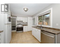 39 PATRICIA STREET - 11