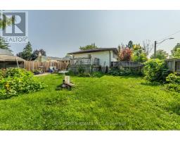 39 PATRICIA STREET - 21