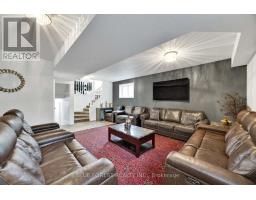 38 FOLKSTONE COURT - 32