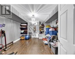 38 FOLKSTONE COURT - 35
