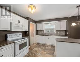 27 VANIER PLACE - 14