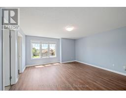 11 KENSINGTON COURT - 13