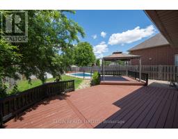 11 KENSINGTON COURT - 30