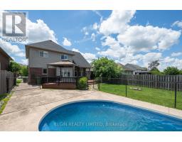 11 KENSINGTON COURT - 34