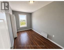 697 HALE STREET - 29