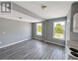 697 HALE STREET - 35