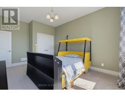 3429 SINGLETON AVENUE - 33