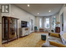 169 WELLINGTON STREET - 17