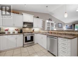 72 - 869 WHETHERFIELD STREET - 18