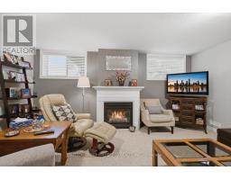 72 - 869 WHETHERFIELD STREET - 31