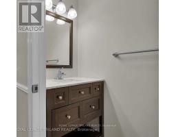 624 WONDERLAND ROAD S - 7