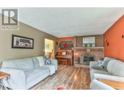 425 QUEEN STREET - 7