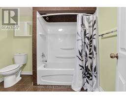 43 BONNIE PLACE - 32
