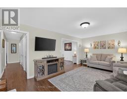 43 BONNIE PLACE - 8