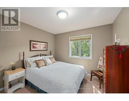 1233 CROSSCREEK CRESCENT - 22