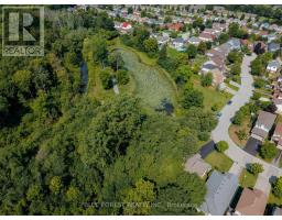 1233 CROSSCREEK CRESCENT - 31