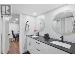 31 BRISCOE CRESCENT - 32
